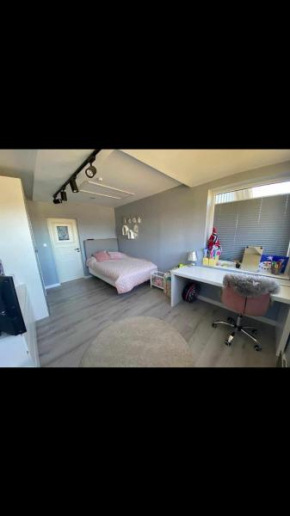 Family House 1000 m from sea and 3 min from golf